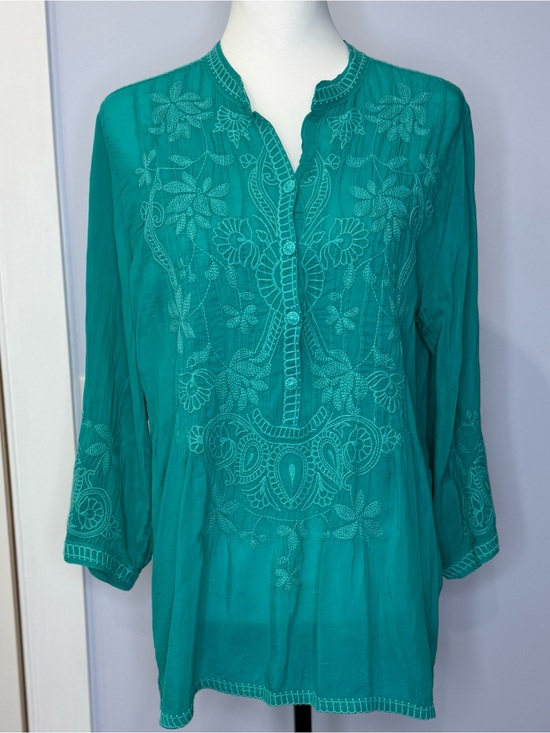 Johnny Was Tops - Johnny Was Embroidered Teal Women’s 3/4 sleeve Tunic Top, size M. Like new!